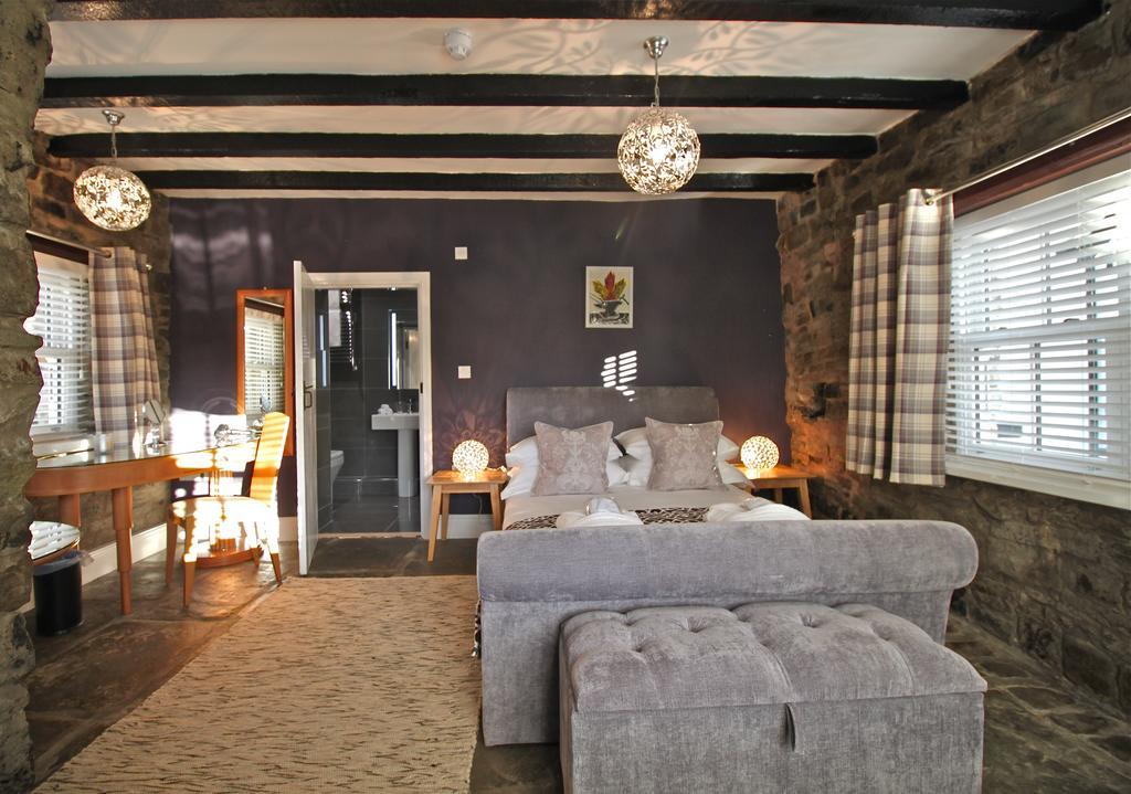 Birches Brow Boutique Guestrooms Aughton ภายนอก รูปภาพ