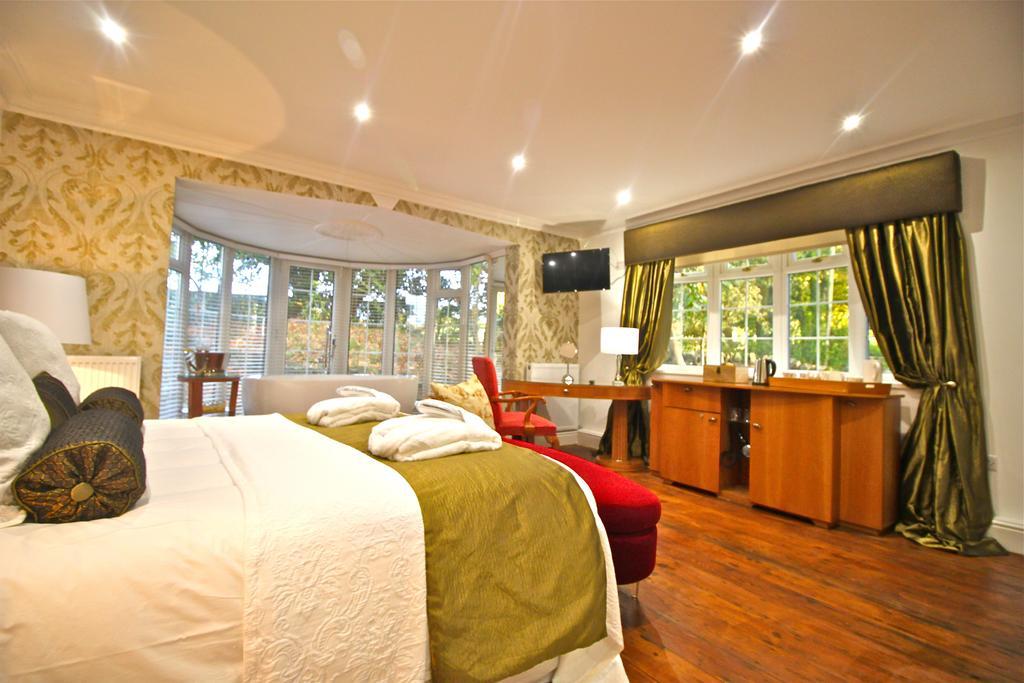 Birches Brow Boutique Guestrooms Aughton ภายนอก รูปภาพ