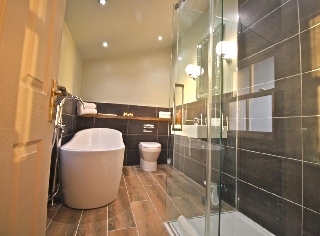 Birches Brow Boutique Guestrooms Aughton ภายนอก รูปภาพ
